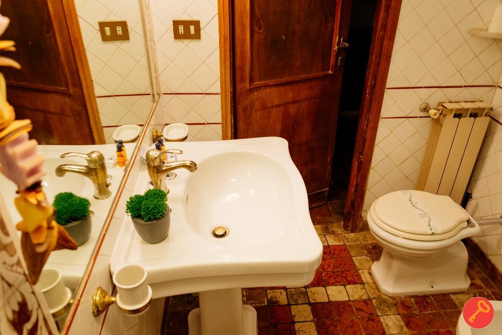 Gorgeous House Trastevere Ρώμη Εξωτερικό φωτογραφία